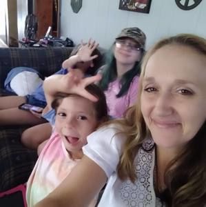 Meet your Posher, Melanie